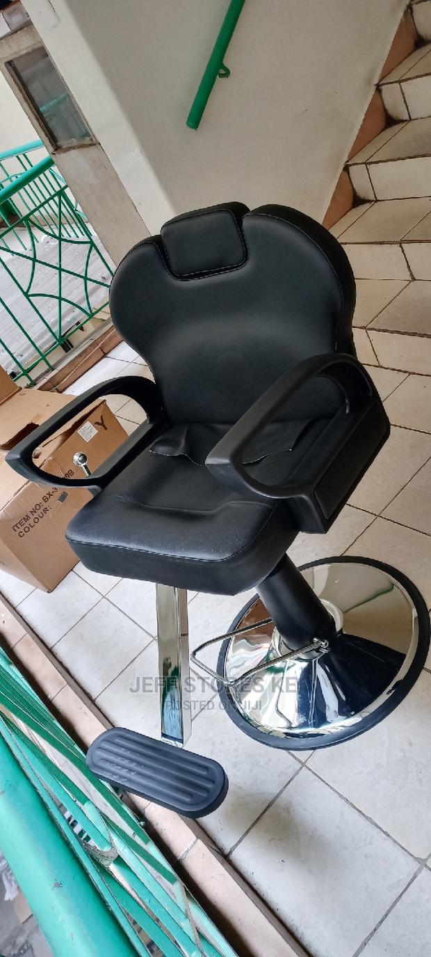 Customized Barber Chair - main view