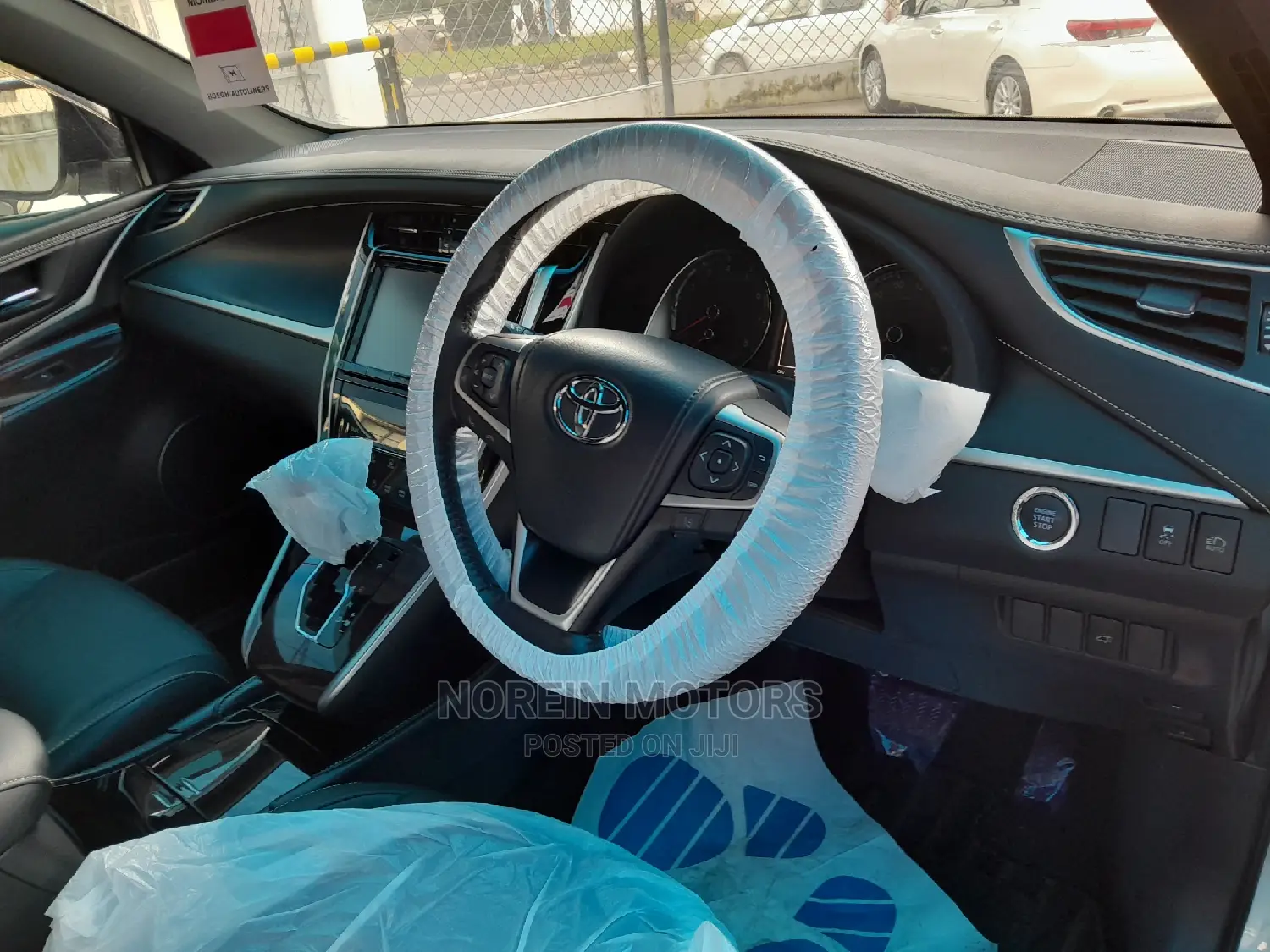 Toyota Harrier 2016 White