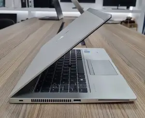 Laptop HP EliteBook 830 G5 8GB Intel Core I7 SSD 256GB