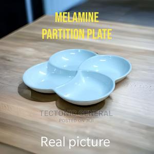 F22785 Melamine 4partition Plate 22cm - thumbnail 2