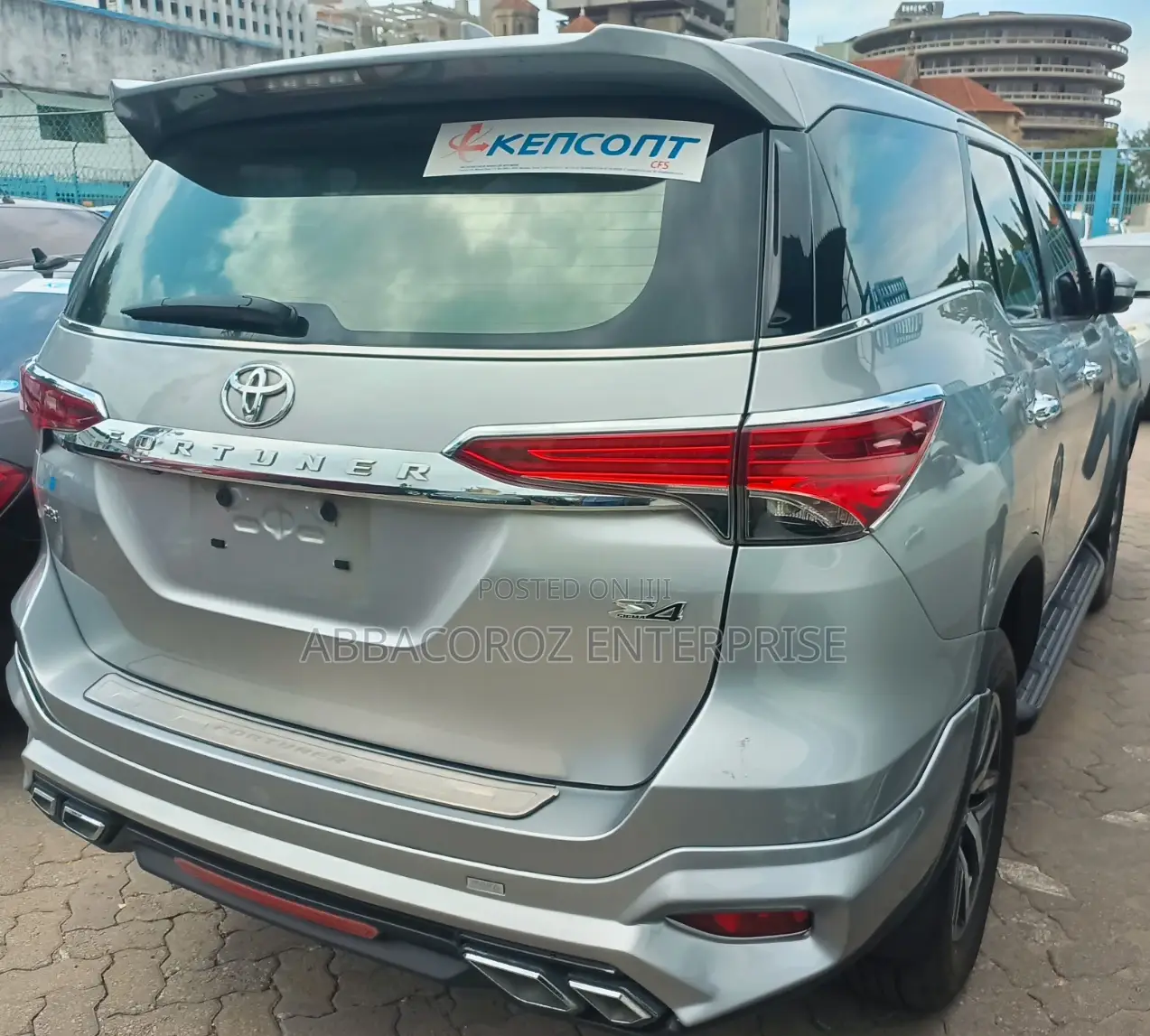 Toyota Fortuner 2.8 D AWD 2016 Silver