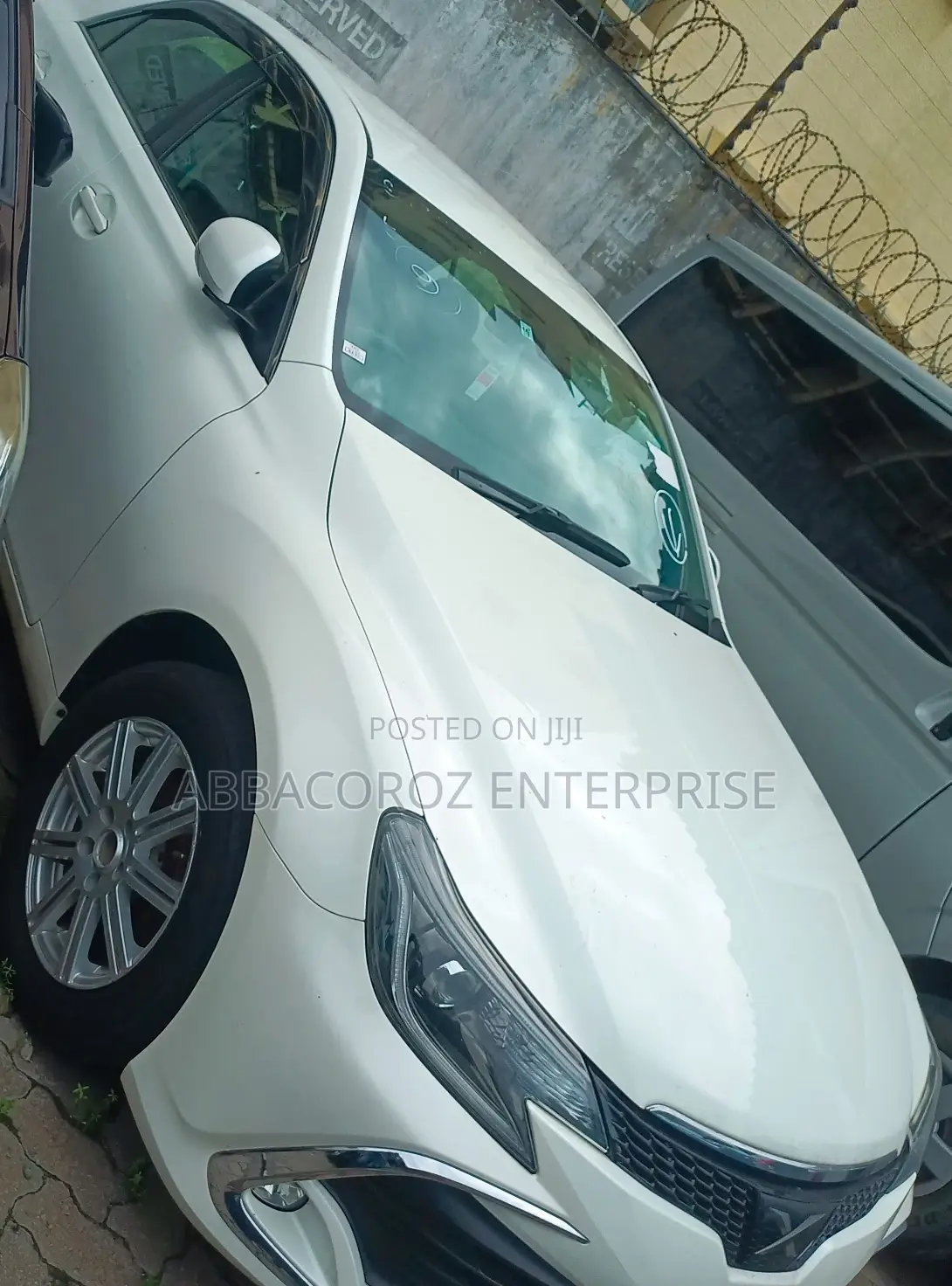 Toyota Mark X 2.5 AWD 2016 White