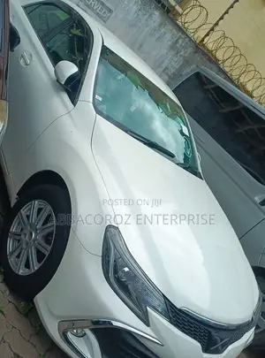 Toyota Mark X 2.5 AWD 2016 White