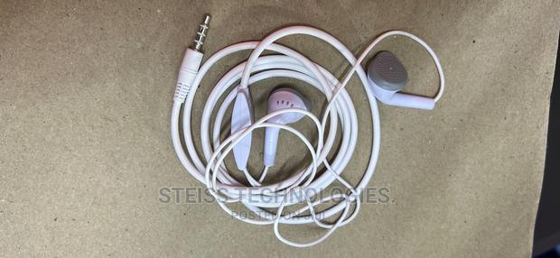 Samsung Flat Yj Earphones. - thumbnail 2