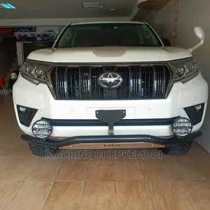 Toyota Land Cruiser Prado 4.0 2017 White