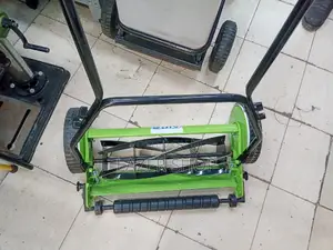 Manual Lawn Mower, Size 18