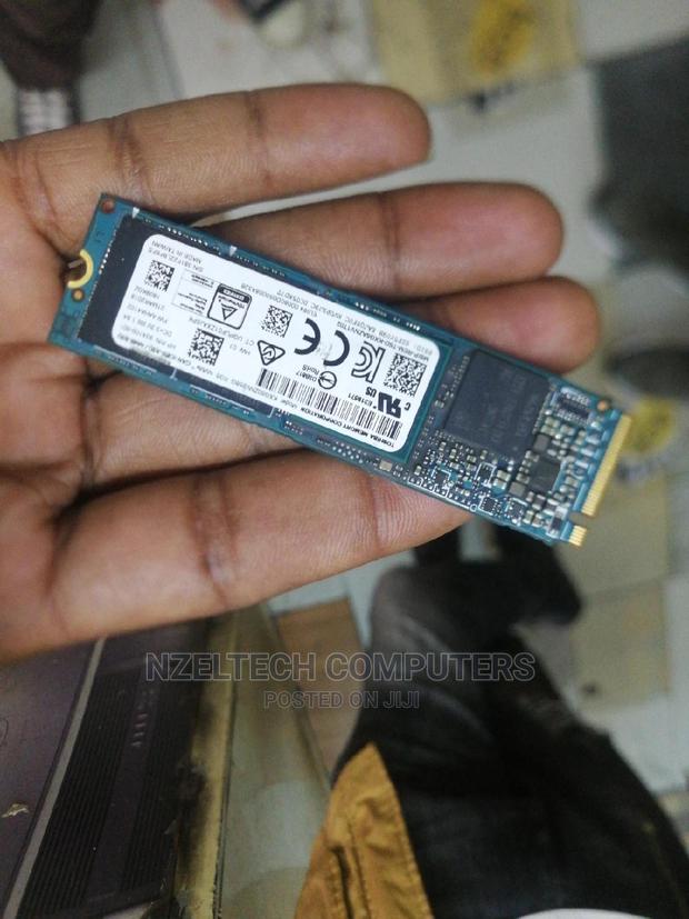 Laptop SSD 256 - main view