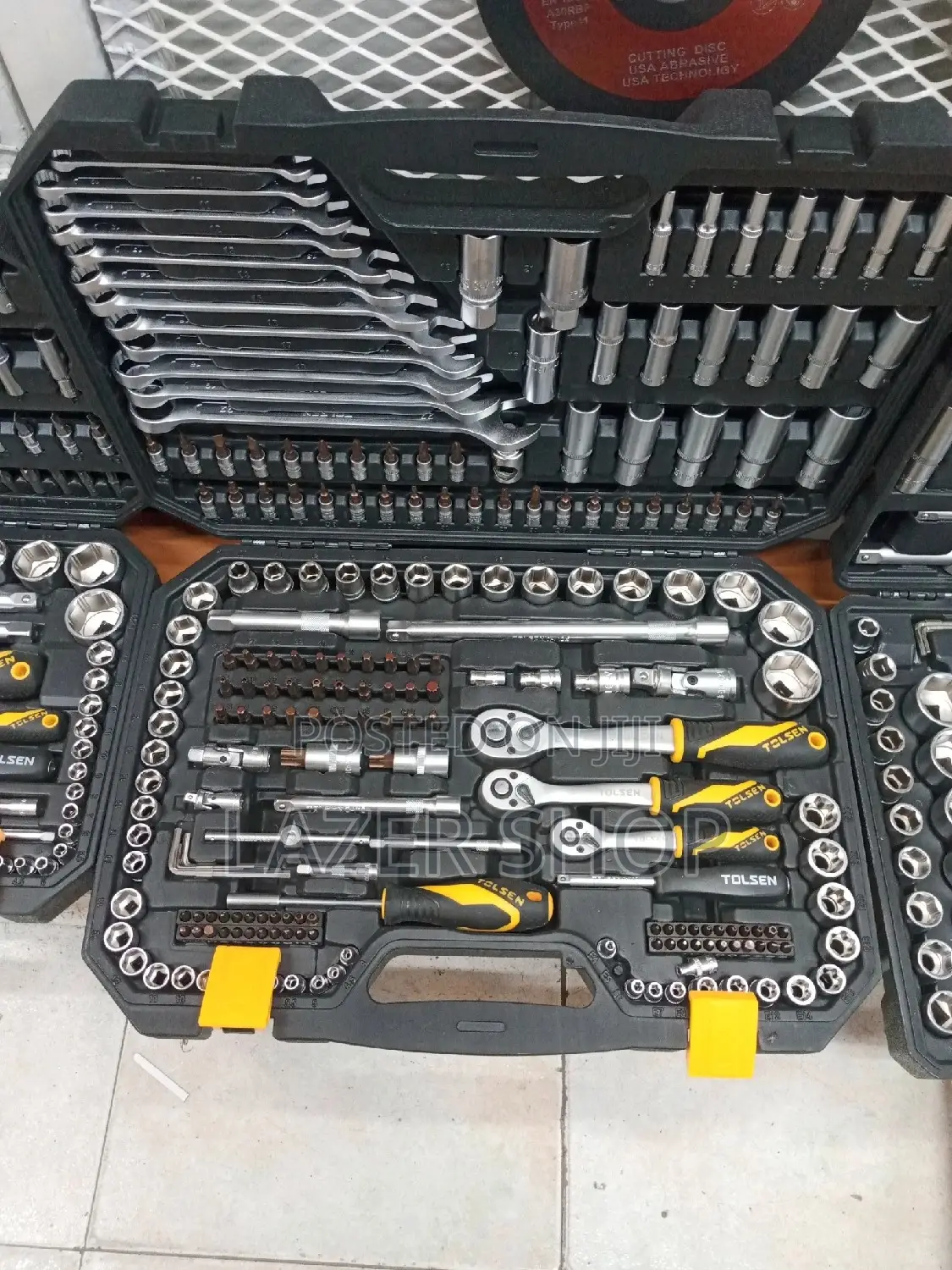 215pcs Toolbox