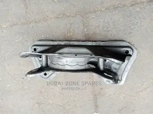Rear Cross Member RAV4 L(Briefcase)