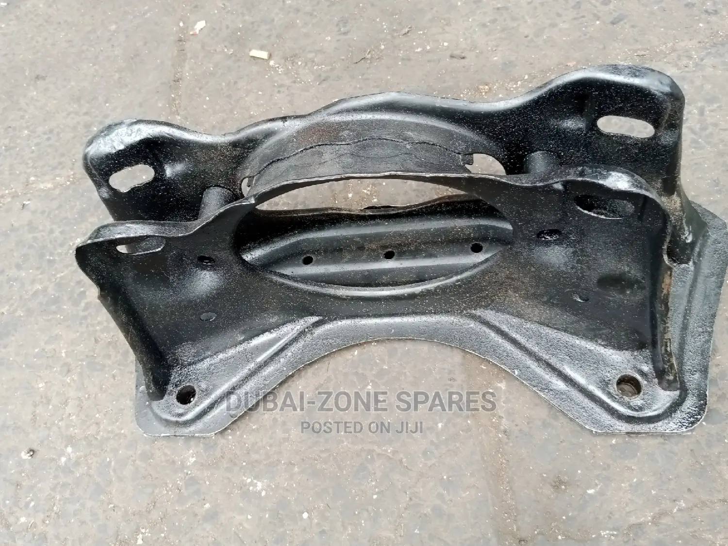 Rear Cross Member RAV4 L(Briefcase)