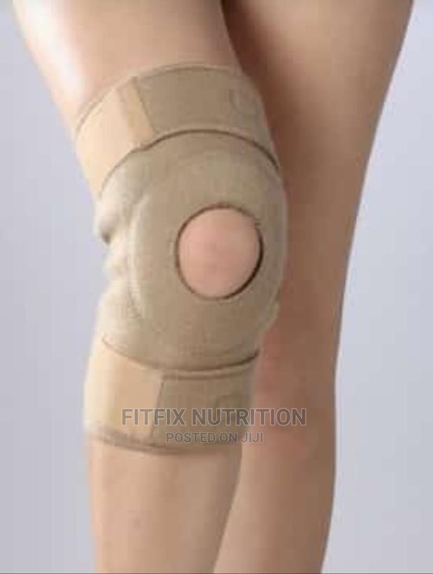 Ajdustable Knee Cap Support - thumbnail 2
