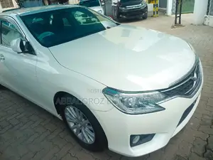 Toyota Mark X 2.5 AWD 2016 White