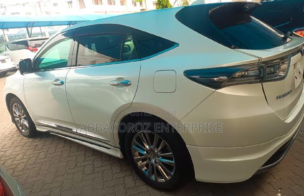 Toyota Harrier 2.0 4WD 2016 White - thumbnail 8