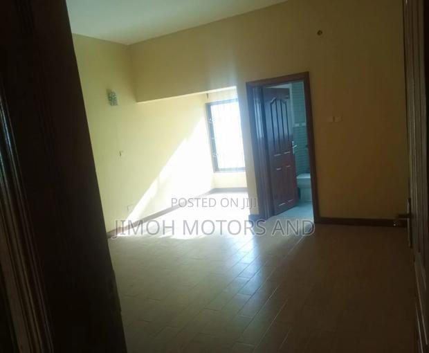 Furnished 4bdrm Shared Apartment for rent - thumbnail 11