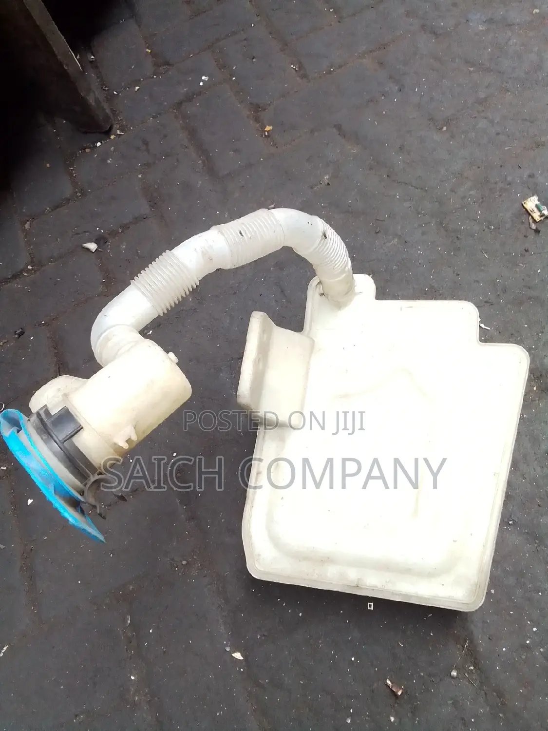 VW Jetta Washer Bottle