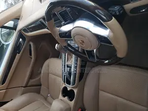 Porsche Macan 2015 White