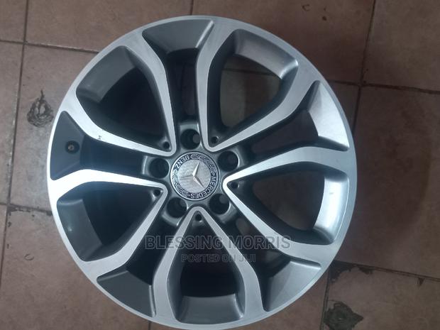 Mercedez Benz C200,C180 Rims 17 - main view