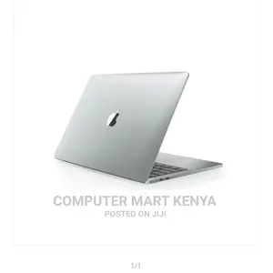 New Laptop Apple MacBook Pro 12GB Apple M2 Ultra SSD 500GB