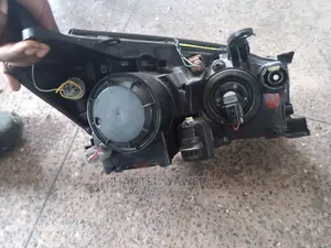 Toyota RAV4 Ac36 Headlight LHS Nonxenon