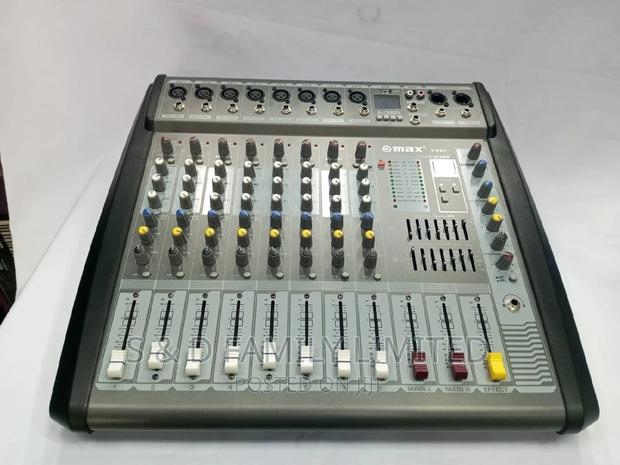 Omax 8 Channels Plain Mixer