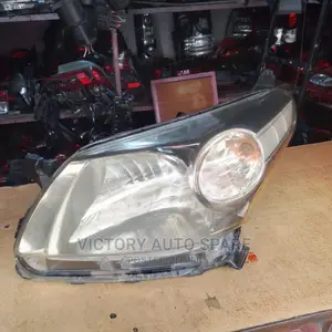 IST Xenon Headlight 2010-2013 New