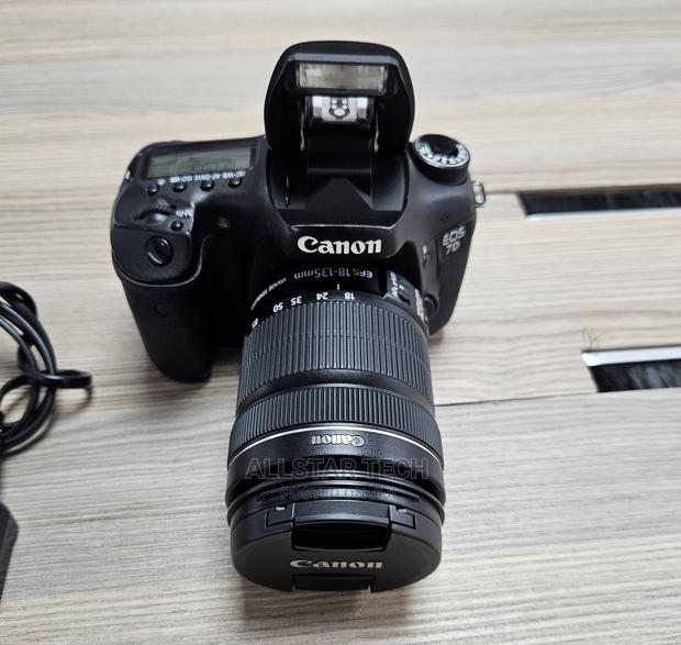 Canon EOS 7D DSLR Camera With 18-135mm Kit - thumbnail 7