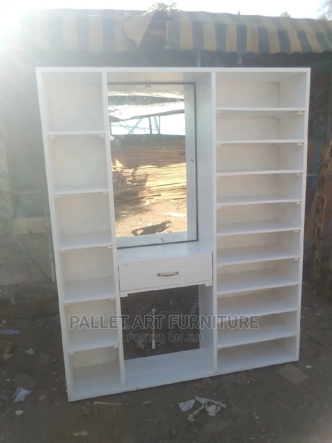 Pallet Wardrobe