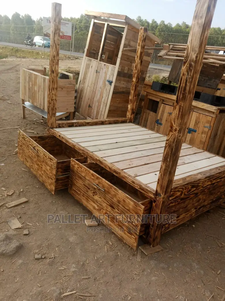 5*6 Pallet Bed With Mosquito Net