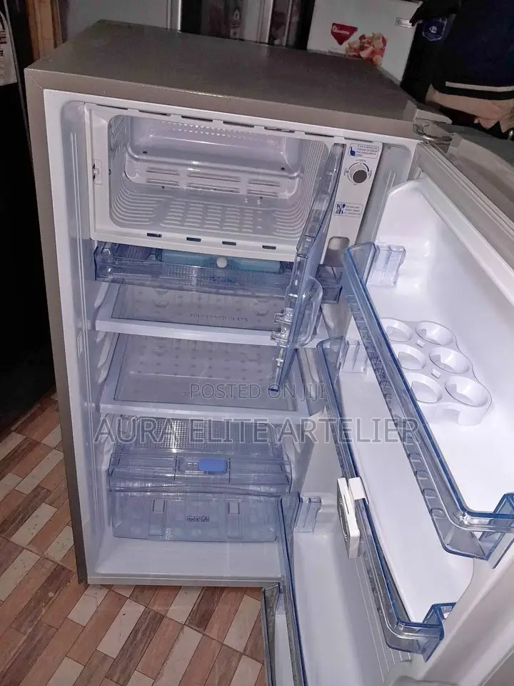 Vonhotpoint 190ltr Von HRD-231s/Vars-23dhs