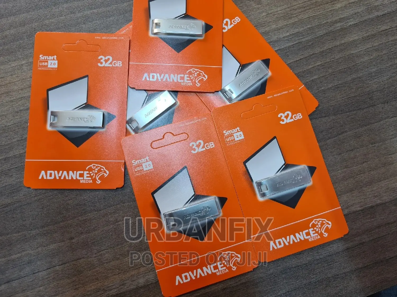 Brand New Advance 32GB Flask Disks Available on Offer