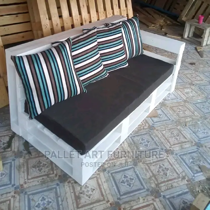 White Pallet Wardrobe