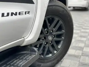 Toyota Fortuner 2015 White