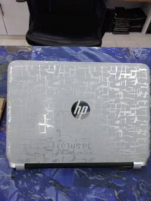 Laptop HP Pavilion X2 210 4GB Intel Core I5 HDD 500GB