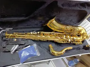 Tenor Sax Suzuki
