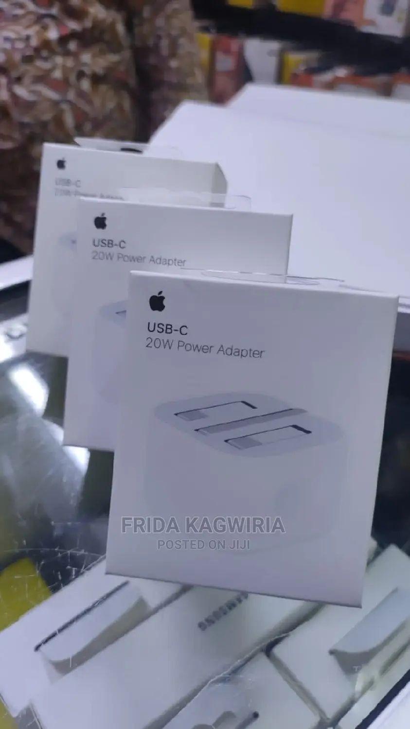 20W iPhone Adapter