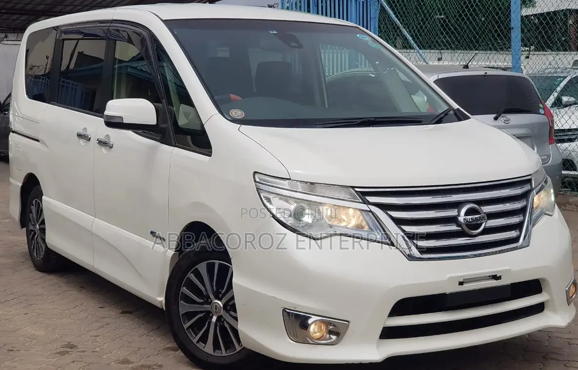 Nissan Serena 2017 White