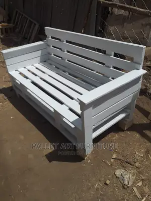 White 3seater