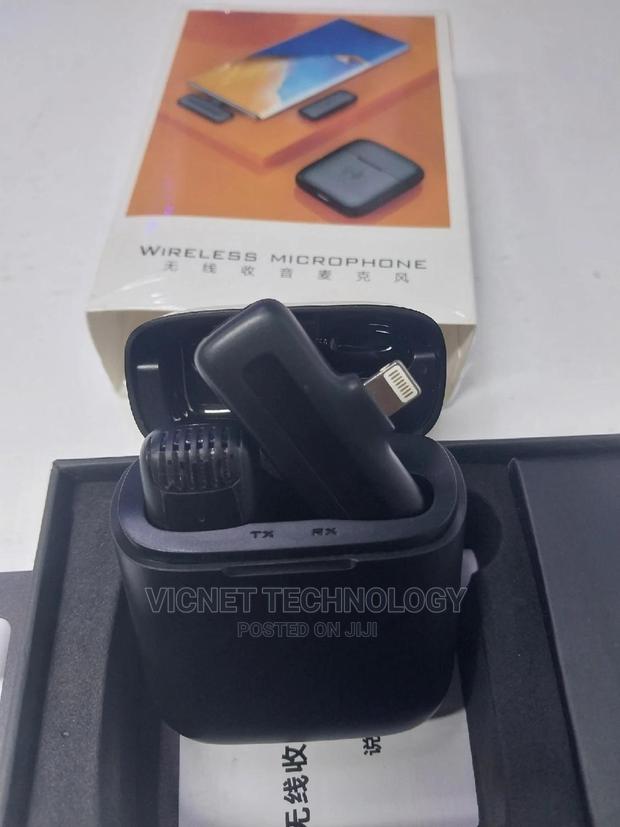 iPhone Wireless Lapel Microphone