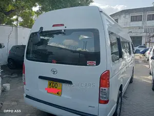 Toyota HiAce 2015 White