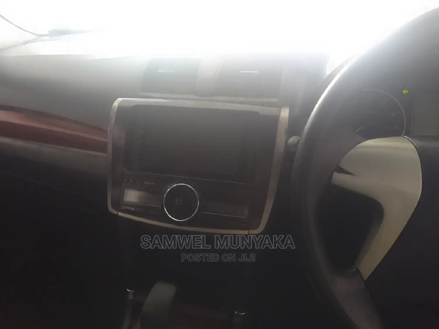 Toyota Premio 2012 White