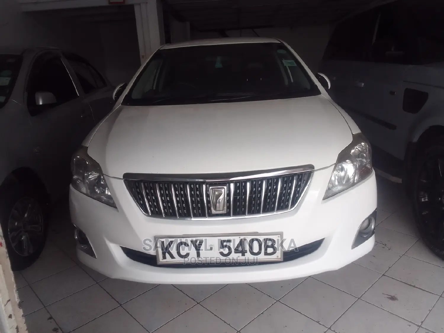 Toyota Premio 2012 White