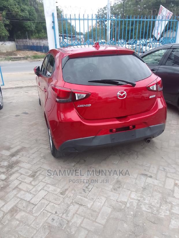 Mazda Demio 2016 Red - thumbnail 7