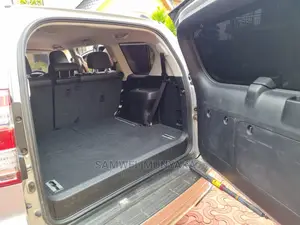 Toyota Land Cruiser Prado 3.0 D-4D (190 Hp) 7 seats 2015 Silver