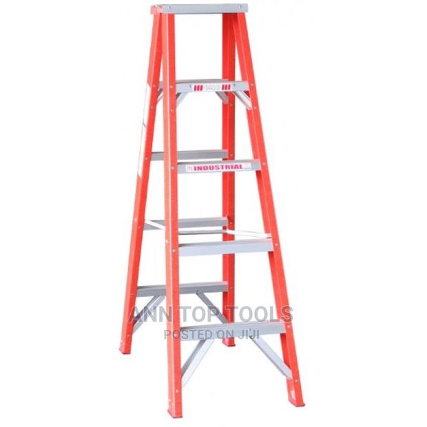 4 Step Double Sided Ladder - main view