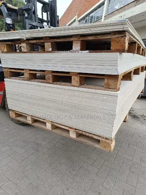 Cement Boards <2.4m X 1.2m X 12mm>