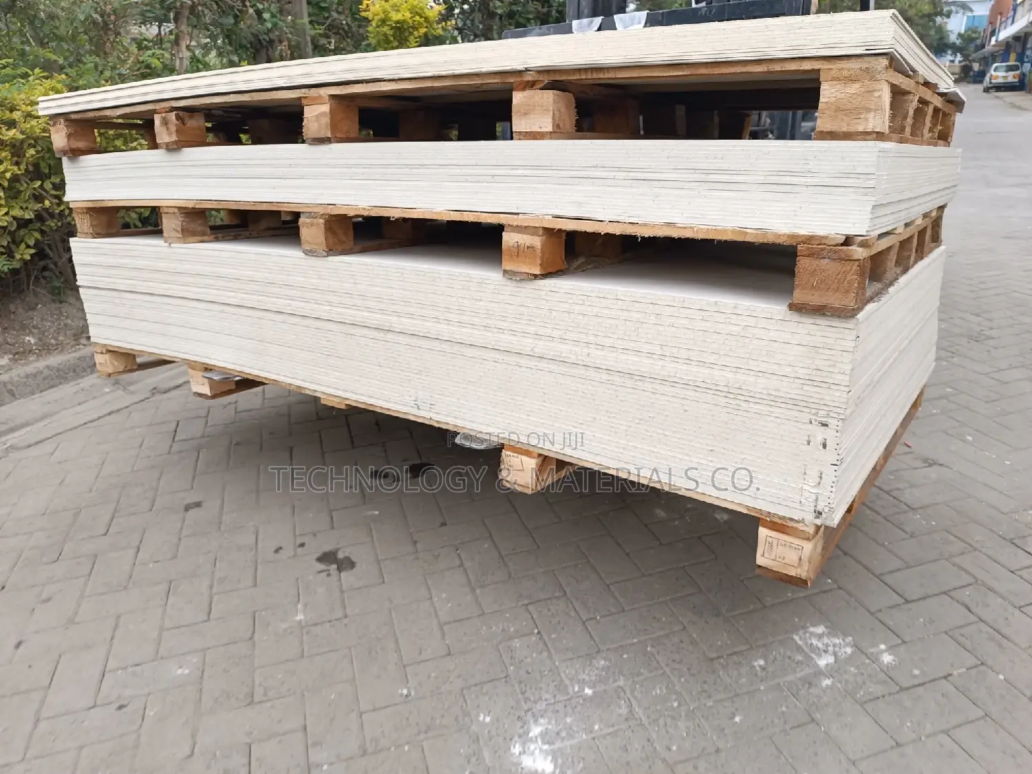 Cement Boards <2.4m X 1.2m X 12mm>