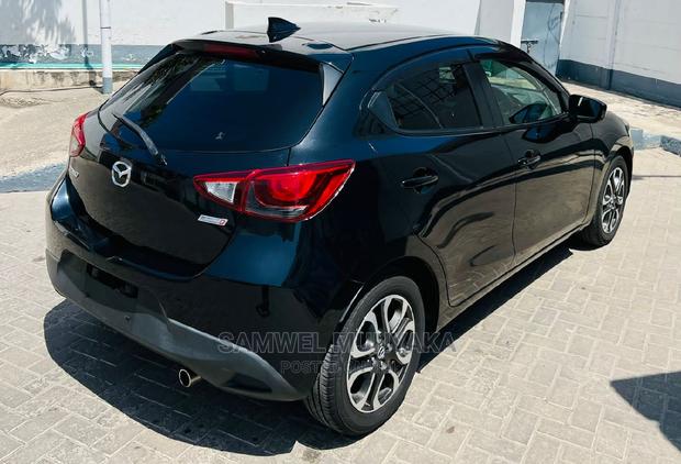 Mazda Demio 2016 Black - thumbnail 7