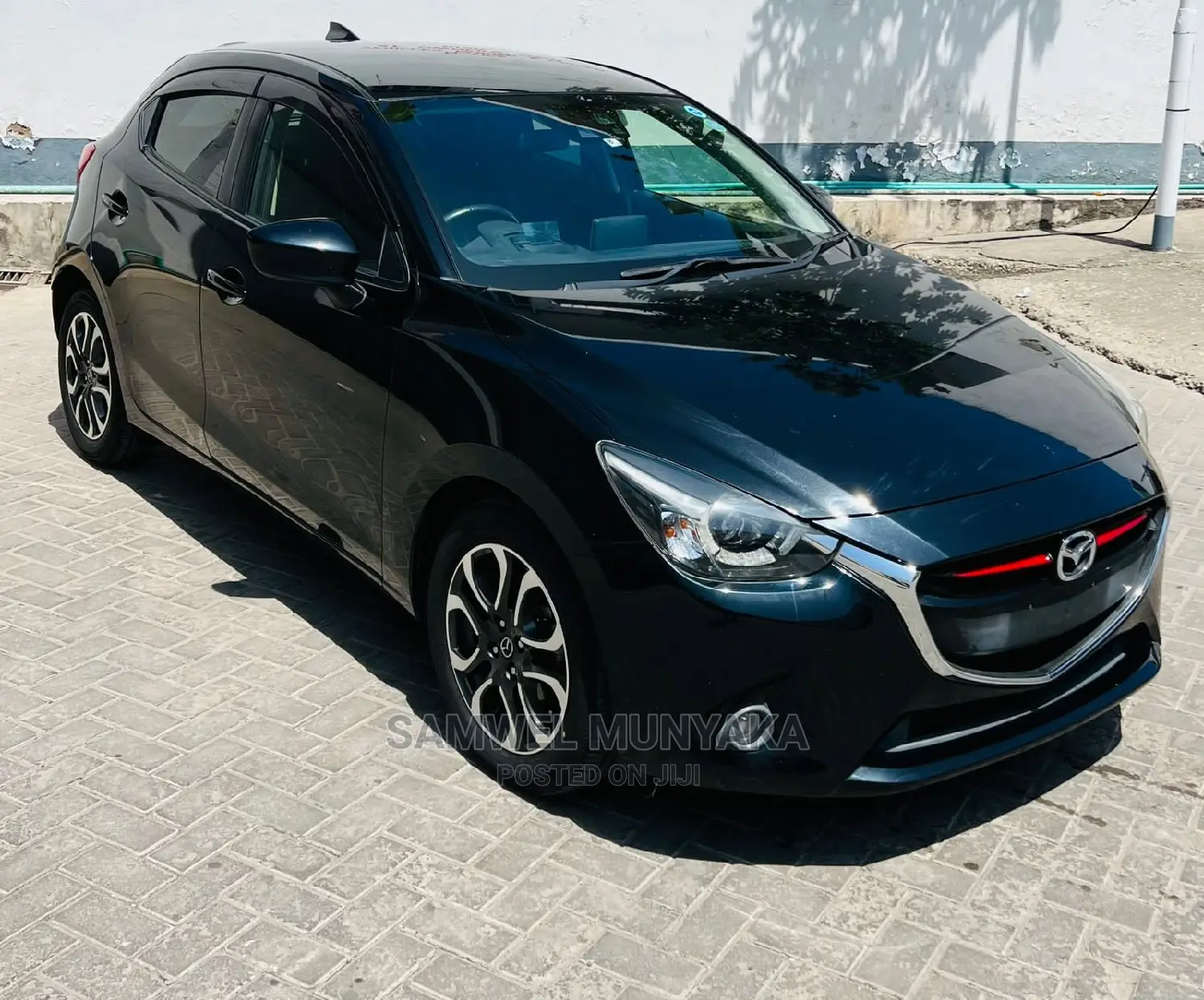 Mazda Demio 2016 Black