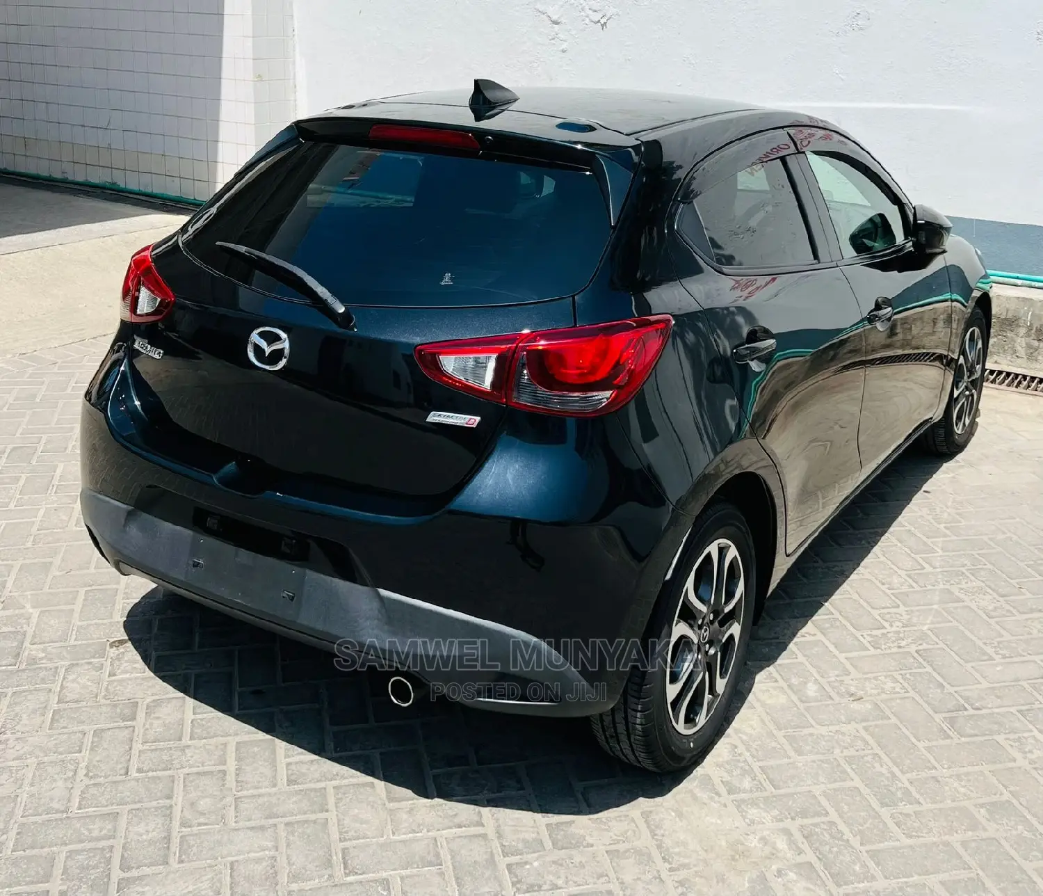 Mazda Demio 2016 Black