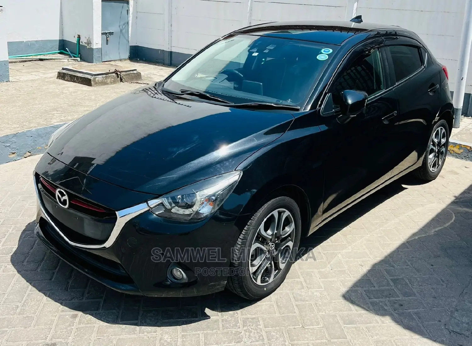Mazda Demio 2016 Black